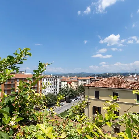 Bed and Breakfast Attico Di Charme Verona Exterior foto