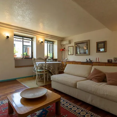 Bed and Breakfast Attico Di Charme Verona Exterior foto