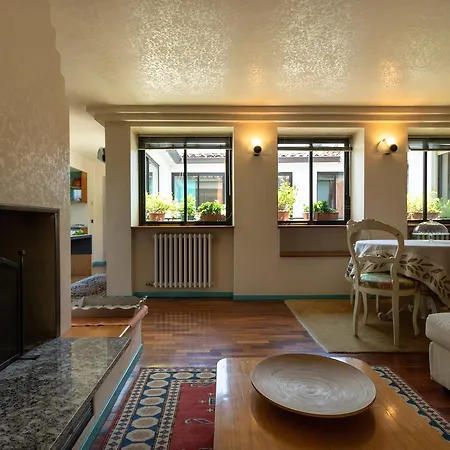Bed and Breakfast Attico Di Charme Verona Exterior foto